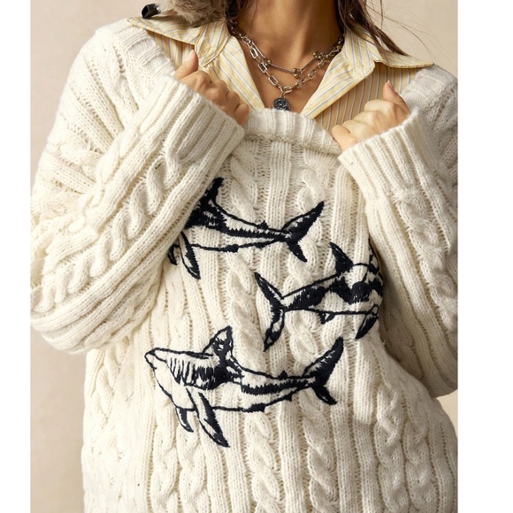 Cozy Shark Embroidered Chunky Cable Knit Oversized Sweater Top - Picture 6 of 7